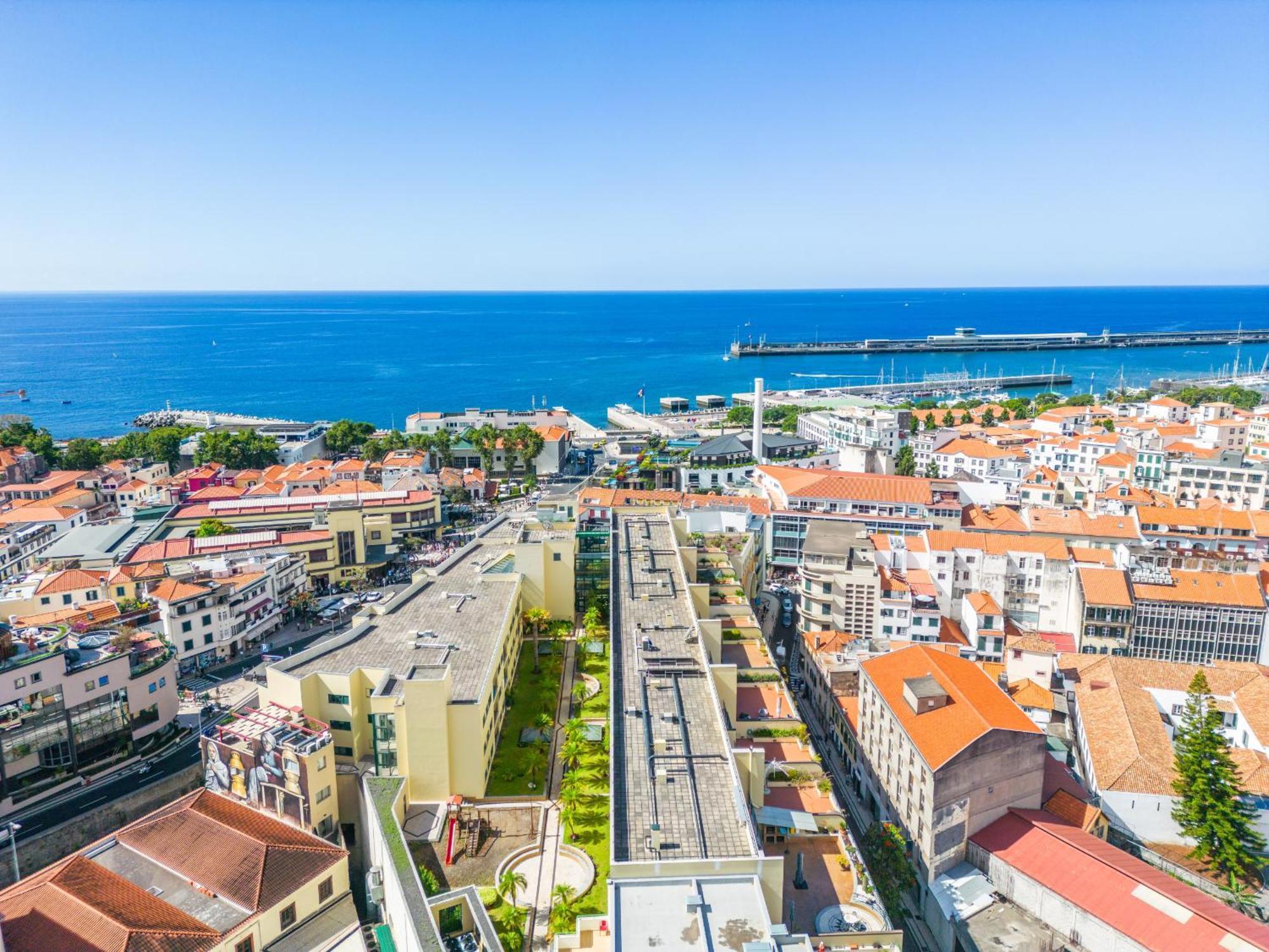 Pateo Do Carmo - By Wehost Apartment Funchal  Exterior foto